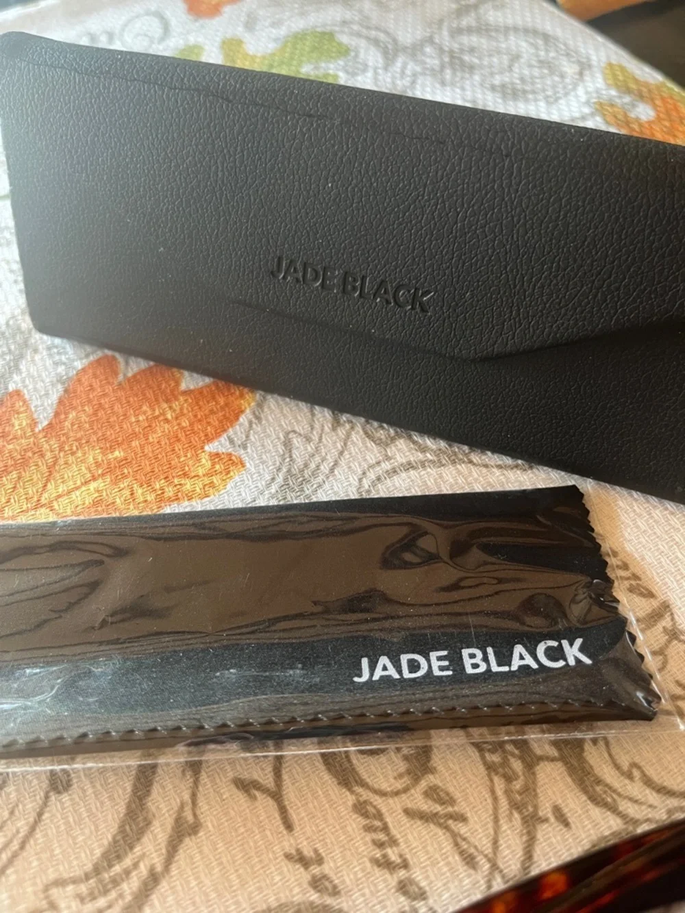 Jade Black Women's Tortoiseshell Sunglasses - Classic Frame